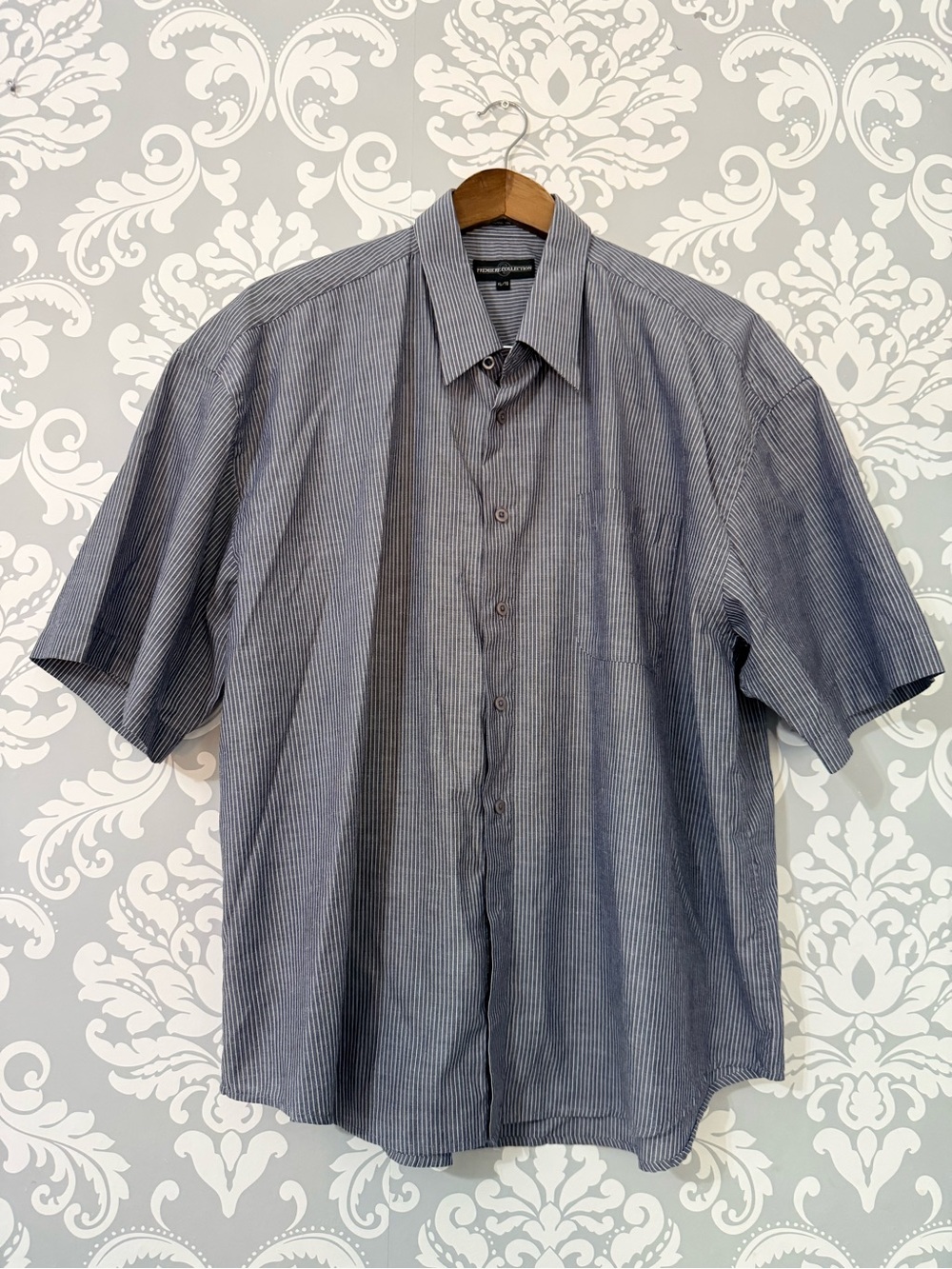 💫10/$25 • Premiere Collection Cotton Blend Striped Button Down Shirt